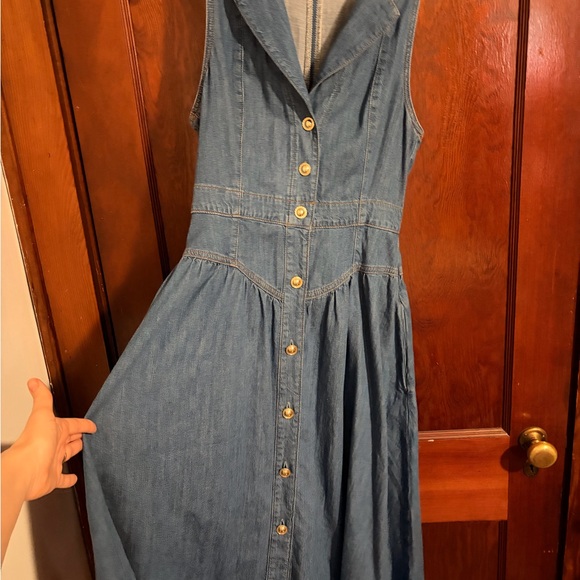 Reformation Ellison Dress - Picture 3 of 5